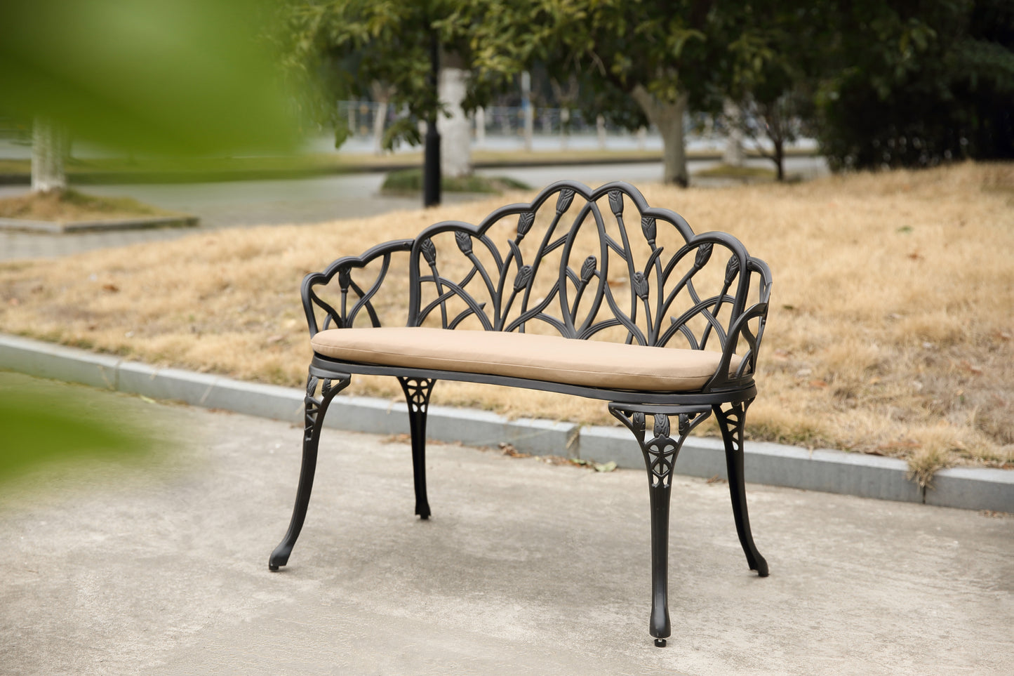 Tulip Patio Garden Bench Metal Park Bench Cast Aluminum Outdoor Furniture With Floral Rose For Patio Park,Lawn,YardBlack Withe Cushion
