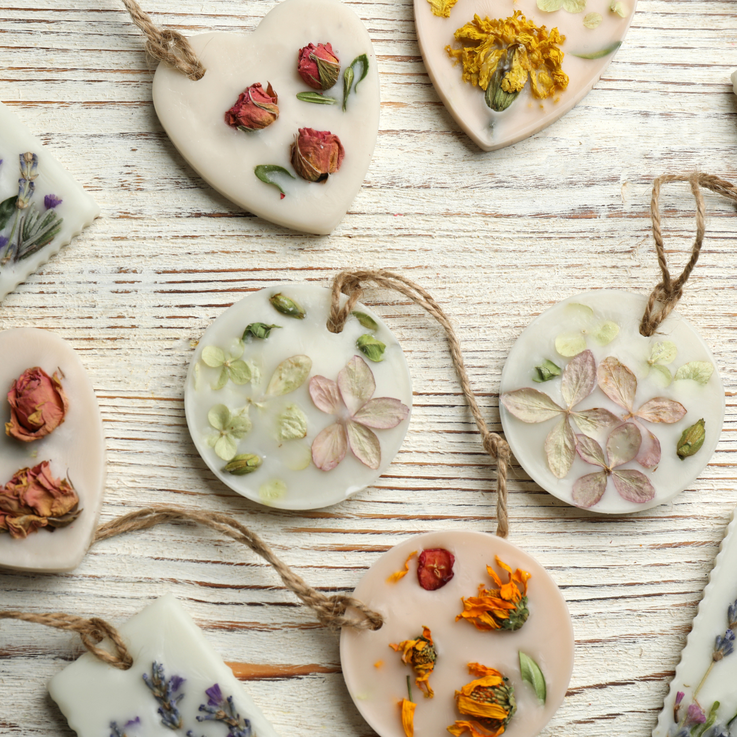 Botanical Wax sachet - Fall & Winter – Cozy, Woodsy & Spiced Scents for the Cooler Seasons-2