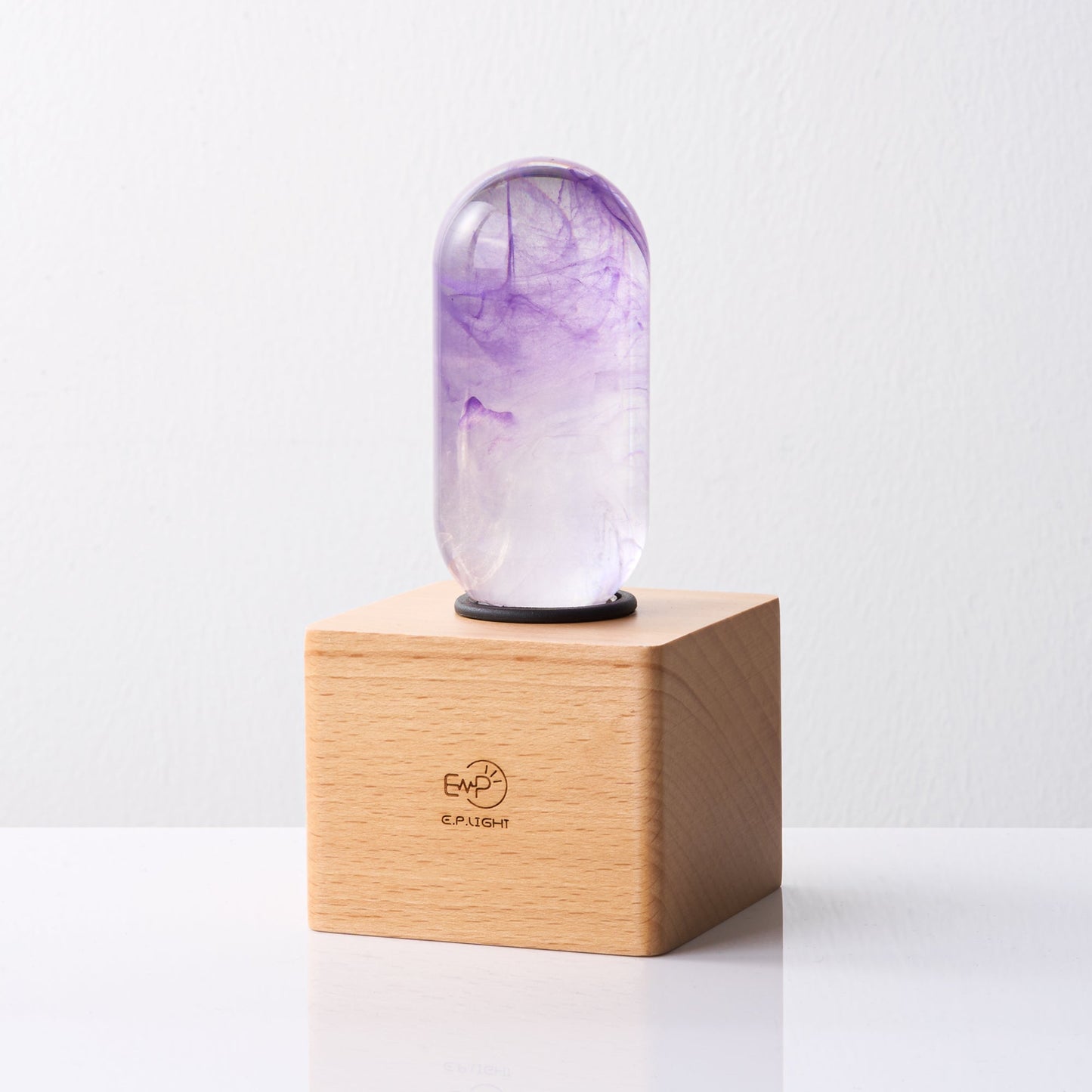 EP Light Amethyst - Decorative LED Bulb & Base Set