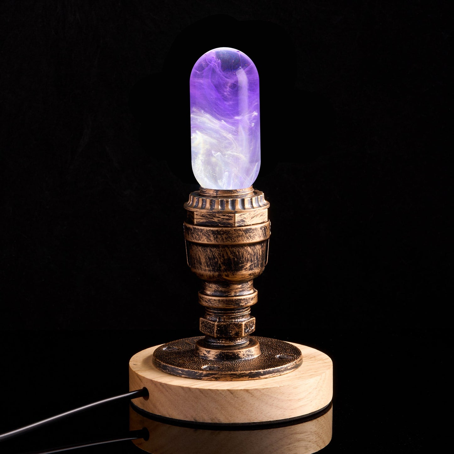 EP Light Amethyst - Decorative LED Bulb & Base Set