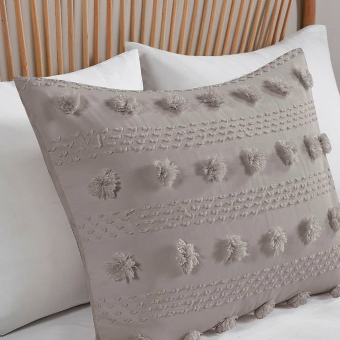 Microfiber king comforter with decorative pompoms